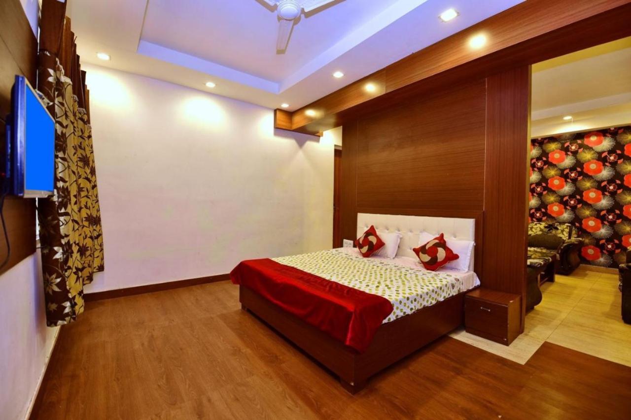 Hisār Kartikay Hotel מראה חיצוני תמונה